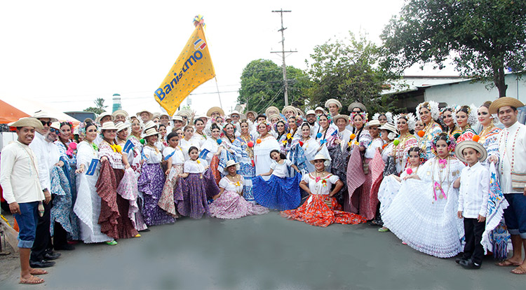Mil Polleras