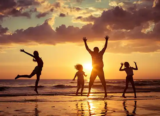 ¡Cumplir tus sueños y asegurar tu futuro y el de tu familia es más fácil!