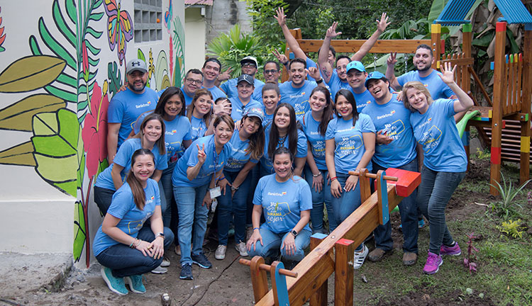 Voluntarios Banistmo